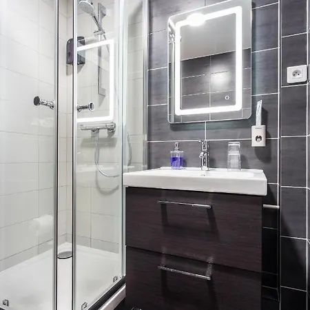 D&e Paris-disney: 5-bedroom With Netflix Apartment *