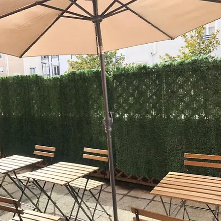 Apartment D&e Paris-disney: 5-bedroom With Netflix Champs-Sur-Marne